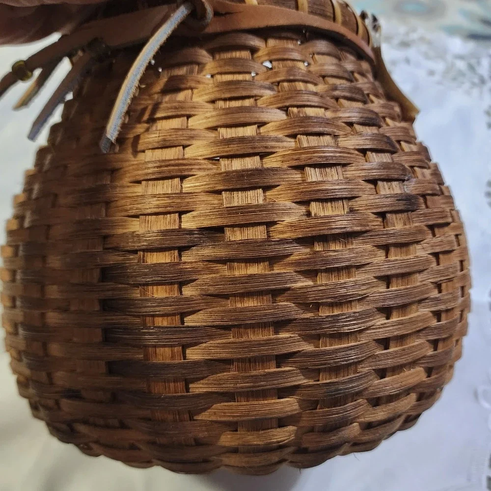 VTG Handmade Phoebe 1994 Woven Wood Basket Wire Handle Baskets and Quilts Ohio